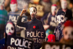 Fraternité contre la police politique